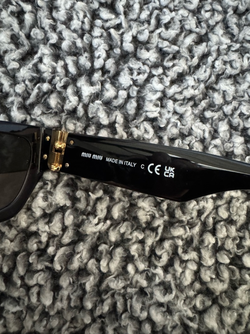 Miu Miu Sunglasses - Picture 4 of 6